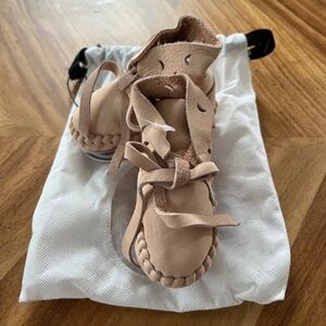 Donsje Pina Moon - Powder